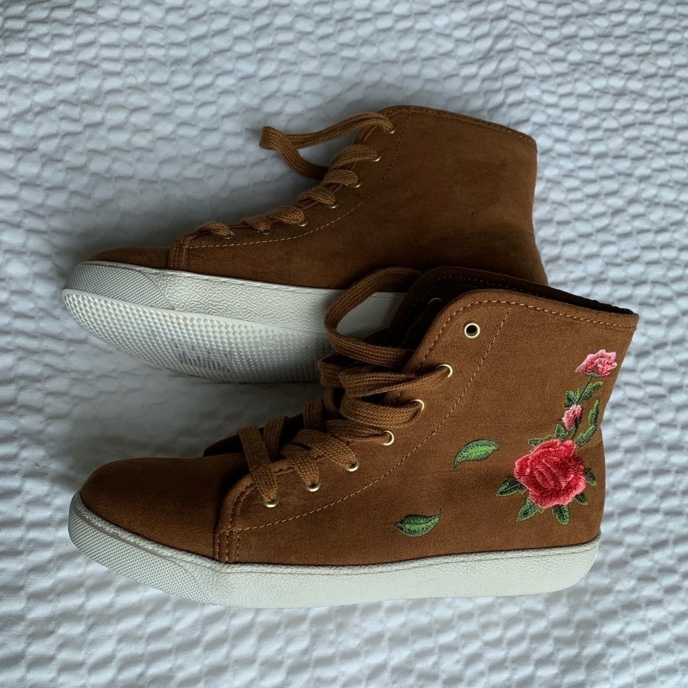 Sam Edelman Harriet Heather cognac high tops. 5